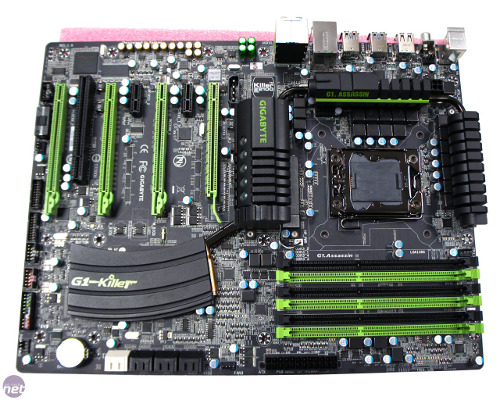 Gigabyte G1-Killer Assassin com 4 slots PCI Express Gigabyte G1-Killer Assassin com 4 slots PCI Express