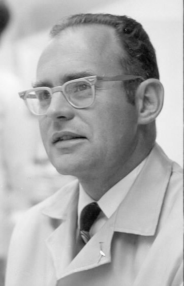 Gordon E. Moore Gordon E. Moore